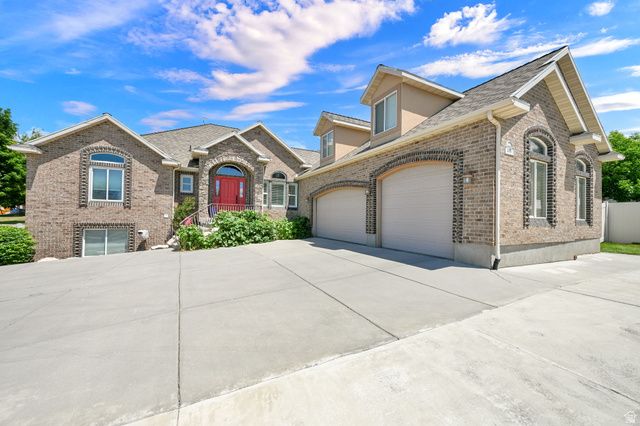 1348 W 3300 N, Pleasant View, UT 84414