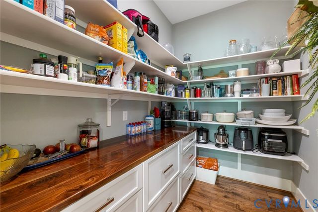 1925 Muswell Ct, Midlothian, VA 23112