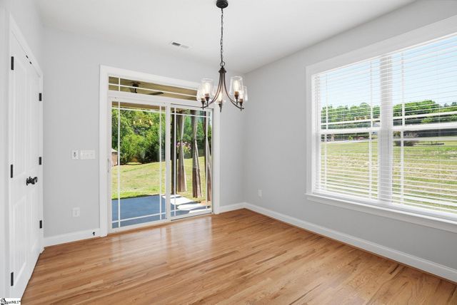 44 Crossland Way, Greer, SC 29651