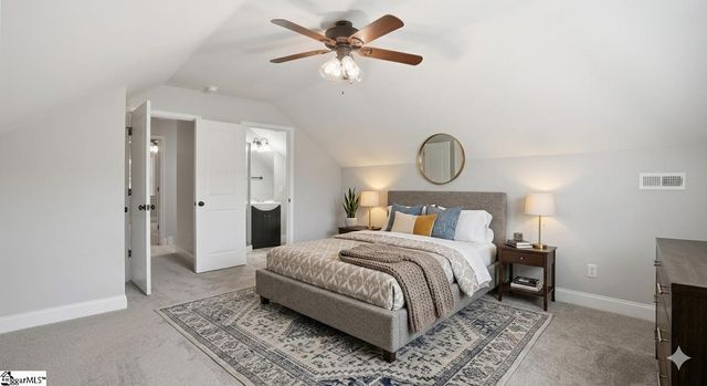 44 Crossland Way, Greer, SC 29651