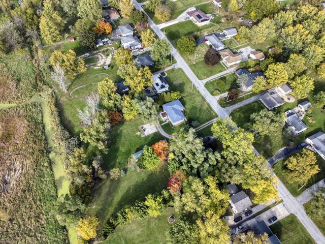 10710 Porter Street, Crown Point, IN 46307