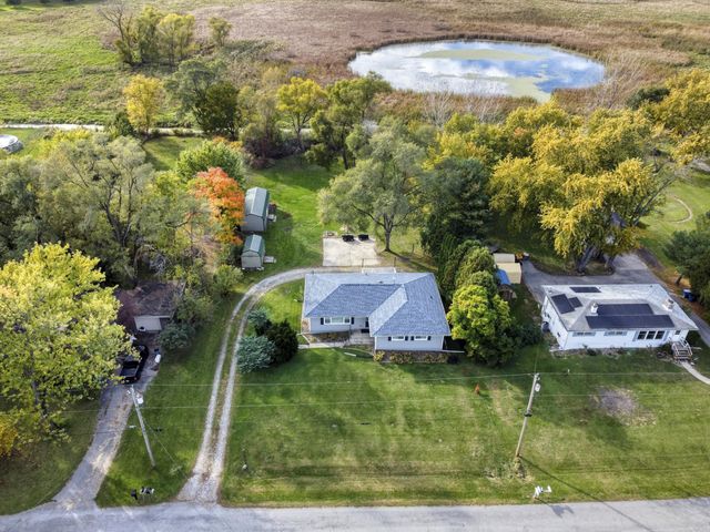 10710 Porter Street, Crown Point, IN 46307