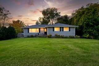 10710 Porter Street, Crown Point, IN 46307