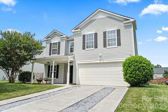 12932 Silvaire Farm Road, Charlotte, NC 28278