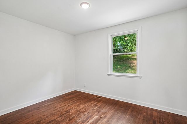 1467 Snell Blvd, Nashville, TN 37218