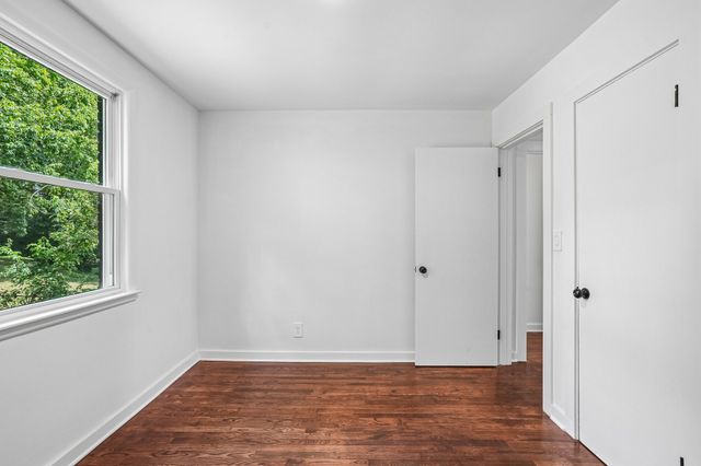 1467 Snell Blvd, Nashville, TN 37218