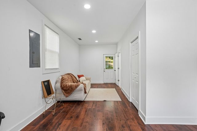 1467 Snell Blvd, Nashville, TN 37218