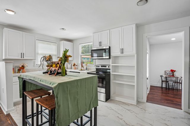 1467 Snell Blvd, Nashville, TN 37218