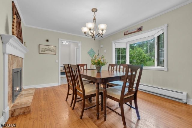 30 Laurel Dr, Wayne Twp., NJ 07470