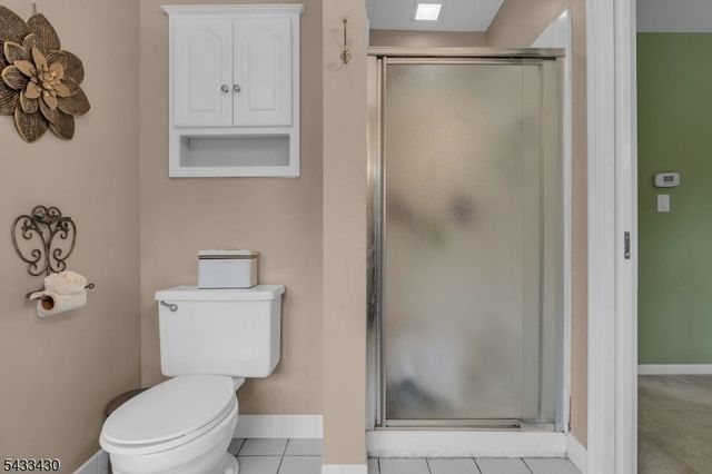 30 Laurel Dr, Wayne Twp., NJ 07470