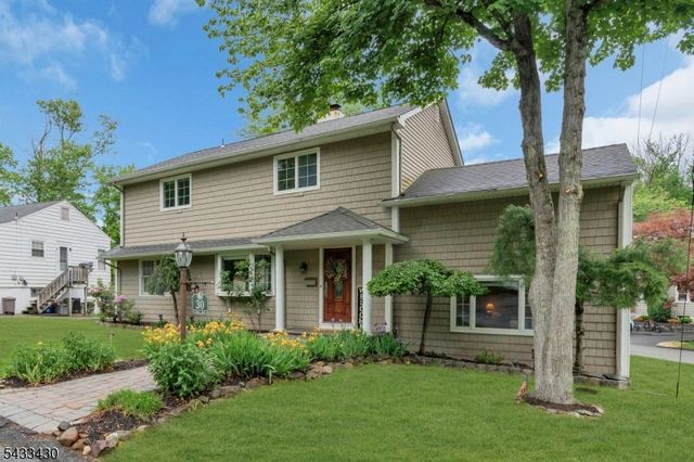 30 Laurel Dr, Wayne Twp., NJ 07470