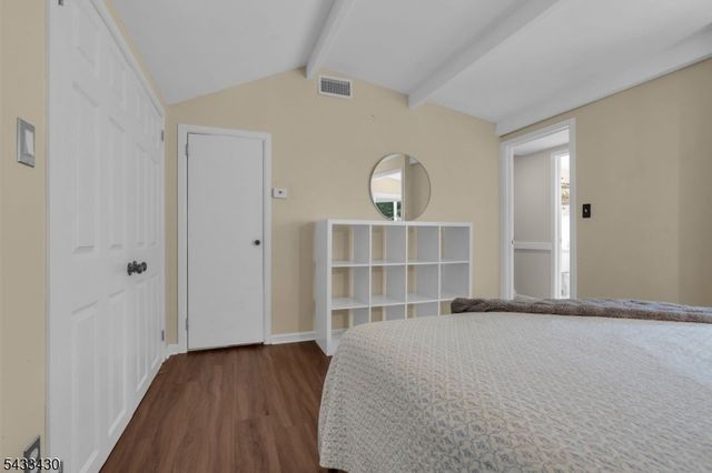 30 Laurel Dr, Wayne Twp., NJ 07470