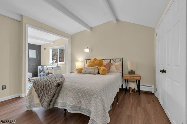 30 Laurel Dr, Wayne Twp., NJ 07470