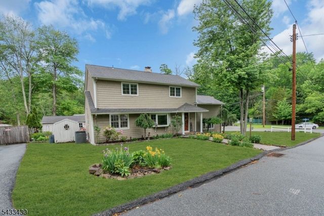 30 Laurel Dr, Wayne Twp., NJ 07470
