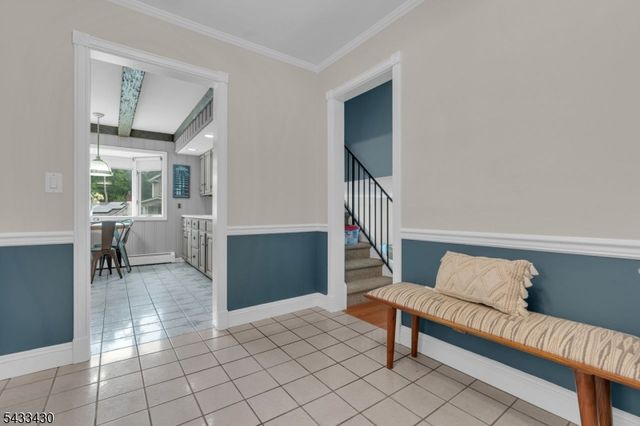 30 Laurel Dr, Wayne Twp., NJ 07470