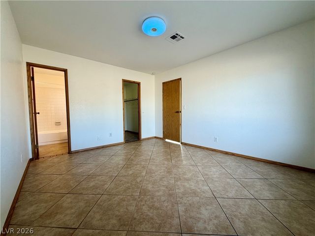 525 Close Avenue, Henderson, NV 89011