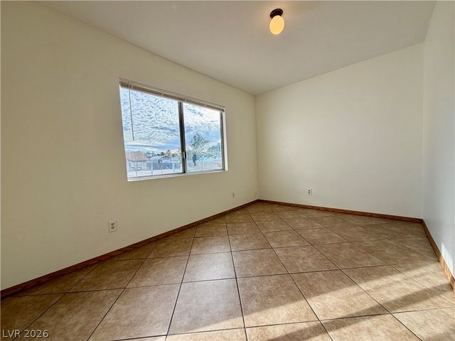 525 Close Avenue, Henderson, NV 89011