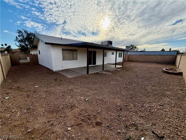 525 Close Avenue, Henderson, NV 89011