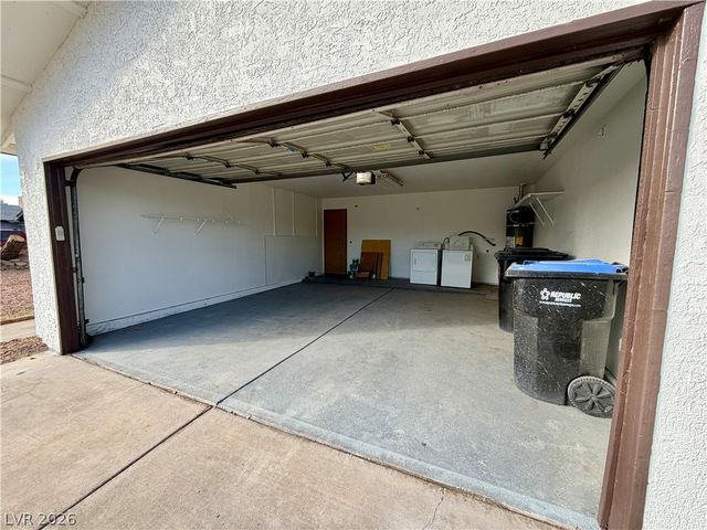 525 Close Avenue, Henderson, NV 89011