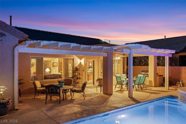 1616 Wellington Springs Avenue, Henderson, NV 89052