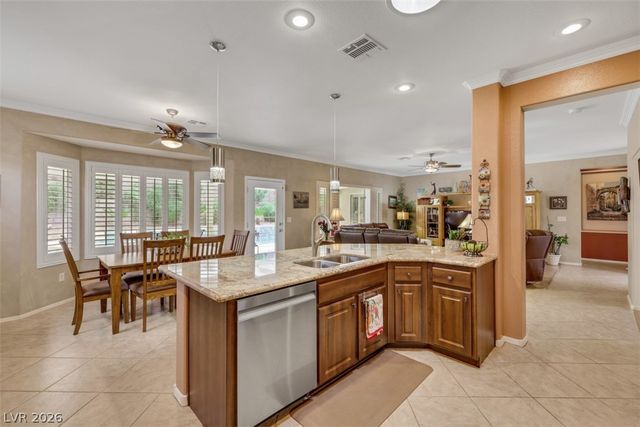 1616 Wellington Springs Avenue, Henderson, NV 89052