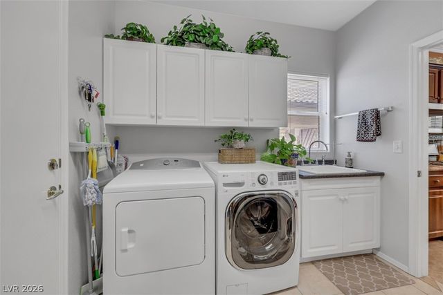 1616 Wellington Springs Avenue, Henderson, NV 89052