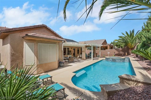 1616 Wellington Springs Avenue, Henderson, NV 89052