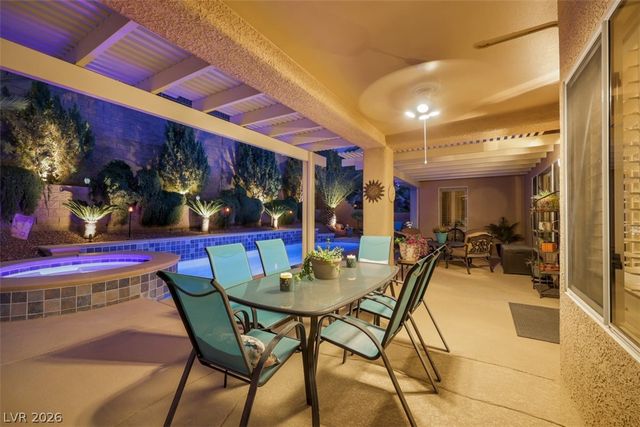1616 Wellington Springs Avenue, Henderson, NV 89052