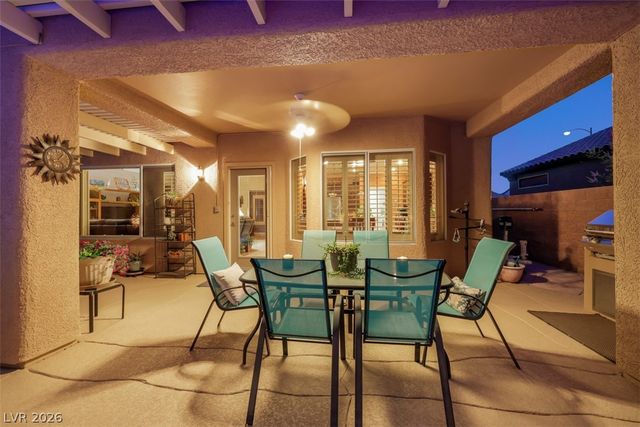 1616 Wellington Springs Avenue, Henderson, NV 89052