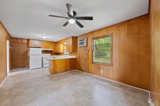 1822 Susan Dr, Murfreesboro, TN 37129