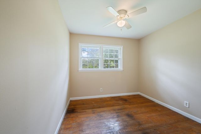 1822 Susan Dr, Murfreesboro, TN 37129