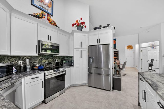 4634 Carlton Golf Drive, Lake Worth, FL 33449