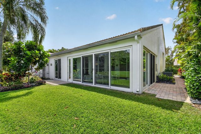 4634 Carlton Golf Drive, Lake Worth, FL 33449
