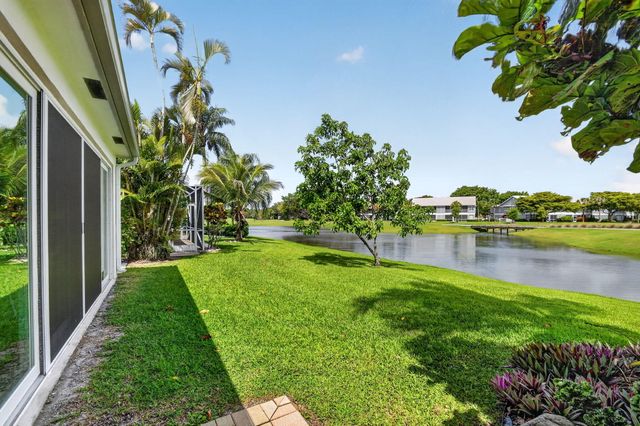 4634 Carlton Golf Drive, Lake Worth, FL 33449