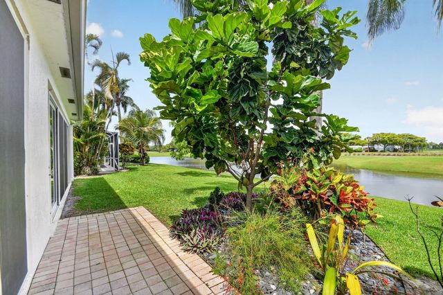 4634 Carlton Golf Drive, Lake Worth, FL 33449