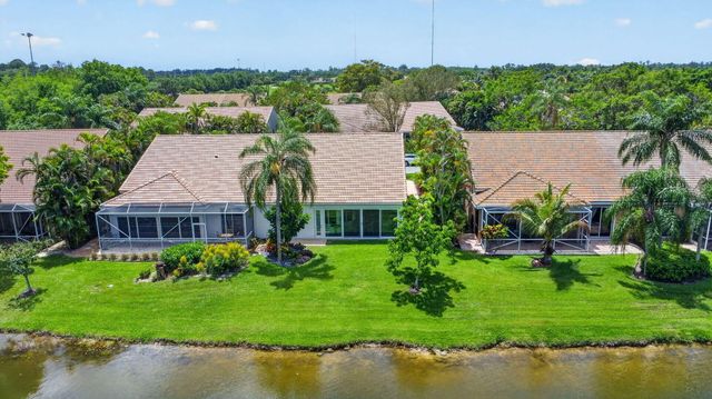 4634 Carlton Golf Drive, Lake Worth, FL 33449