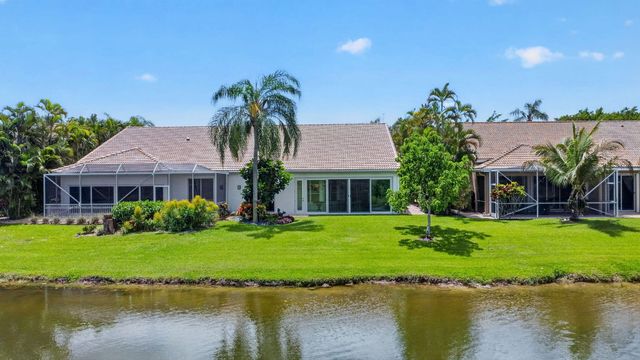 4634 Carlton Golf Drive, Lake Worth, FL 33449