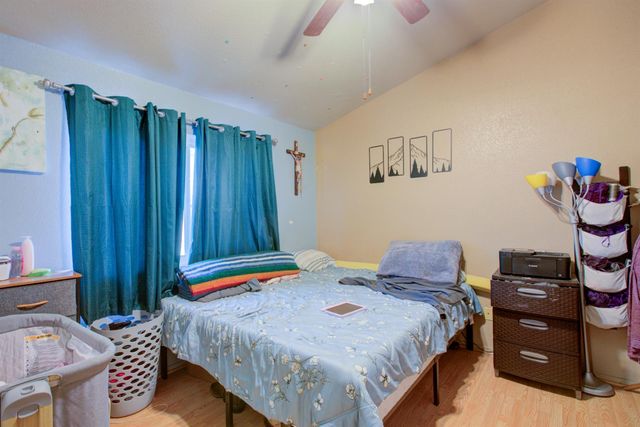 16237 Fortune Ct, Delhi, CA 95315