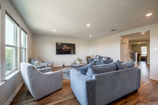 1303 Blue Jay, San Antonio, TX 78245