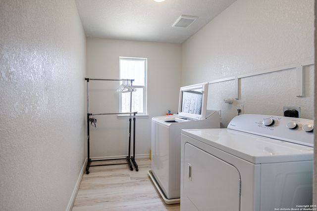 1303 Blue Jay, San Antonio, TX 78245