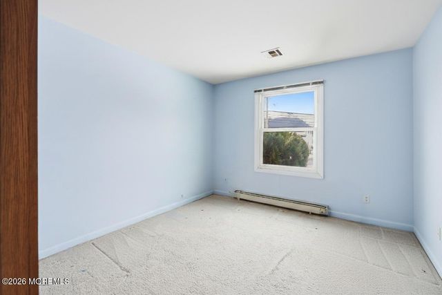 1464 Oak Street, Lakewood, NJ 08701