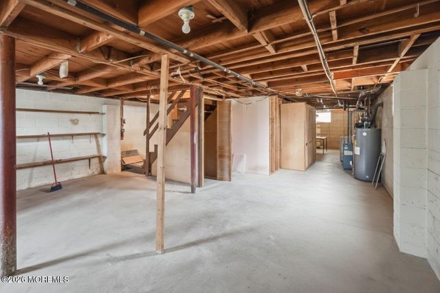 1464 Oak Street, Lakewood, NJ 08701