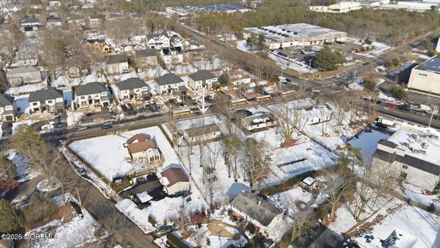 1464 Oak Street, Lakewood, NJ 08701