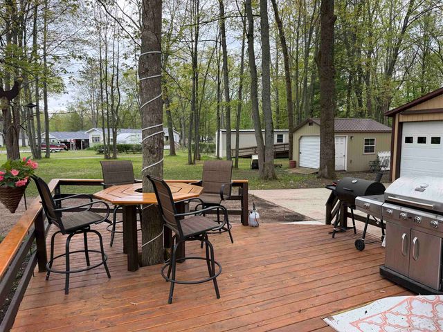 2245 Edgewood, Farwell, MI 48622