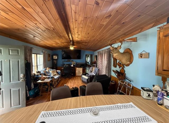2245 Edgewood, Farwell, MI 48622