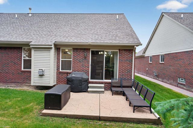 52688 Sable Drive, Macomb Twp, MI 48042
