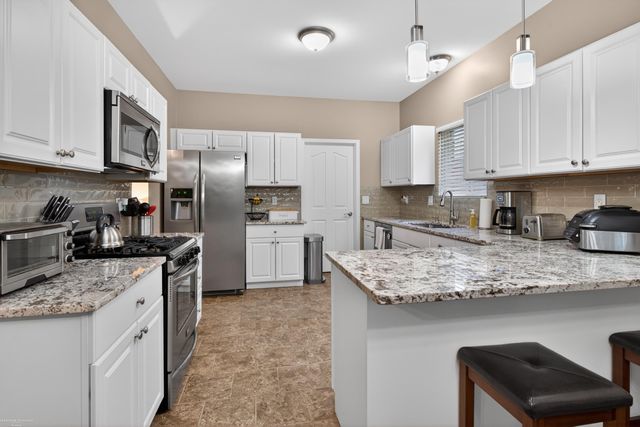 52688 Sable Drive, Macomb Twp, MI 48042
