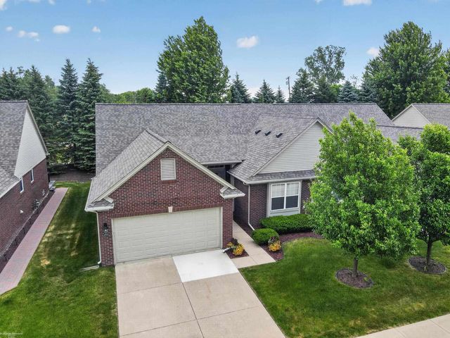 52688 Sable Drive, Macomb Twp, MI 48042