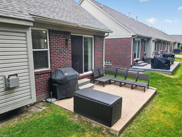 52688 Sable Drive, Macomb Twp, MI 48042