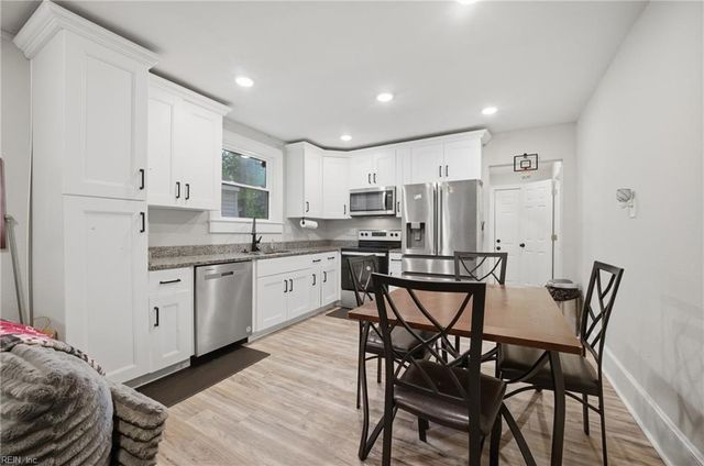 907 McKinley AVE, Suffolk, VA 23434